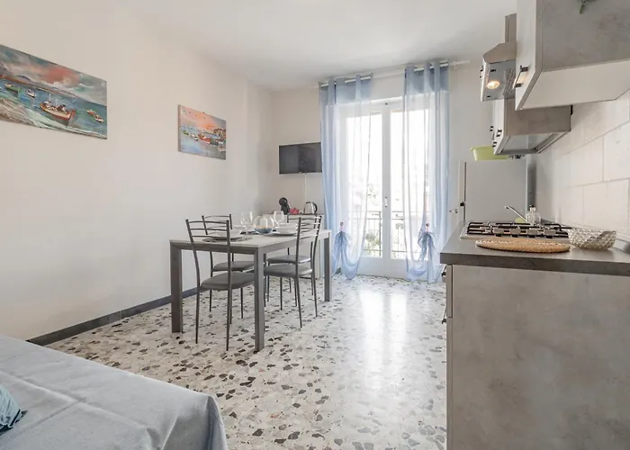 H11 Ai Castelletti Mare - Parcheggio Apartamento *